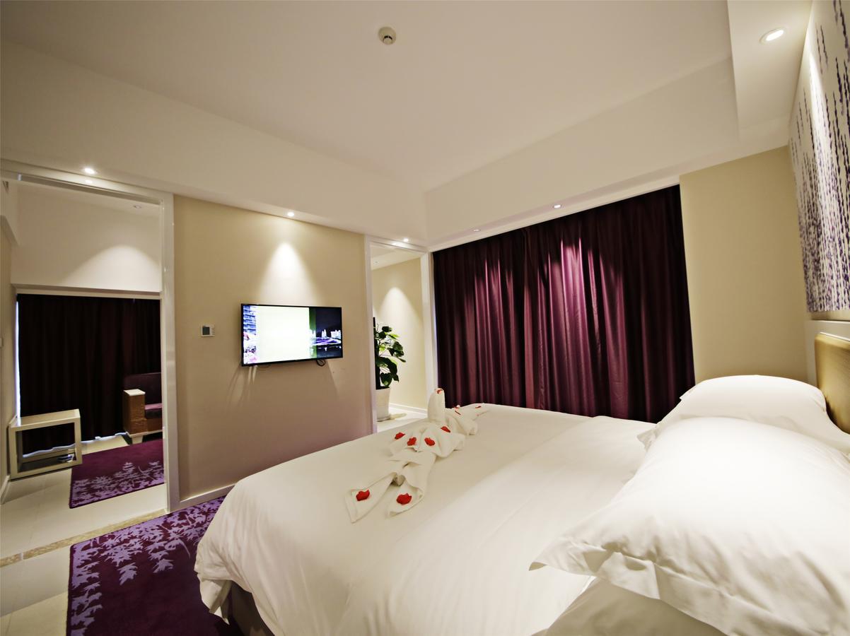 Howard Johnson Flower City Hotel Kunming Eksteriør bilde